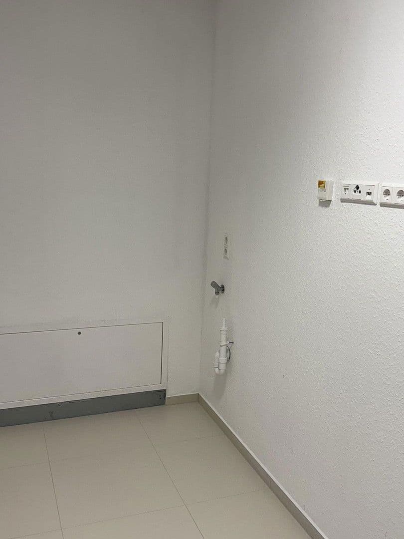 Prenájom bytu 3-izbový 127 m², Thomas-Schreiber-Weg 3, Bad Mergentheim, Bádensko-Wurttembersko Prenájom bytu 3-izbový 127 m², Thomas-Schreiber-Weg 3, Bad Mergentheim, Bádensko-Wurttembersko
