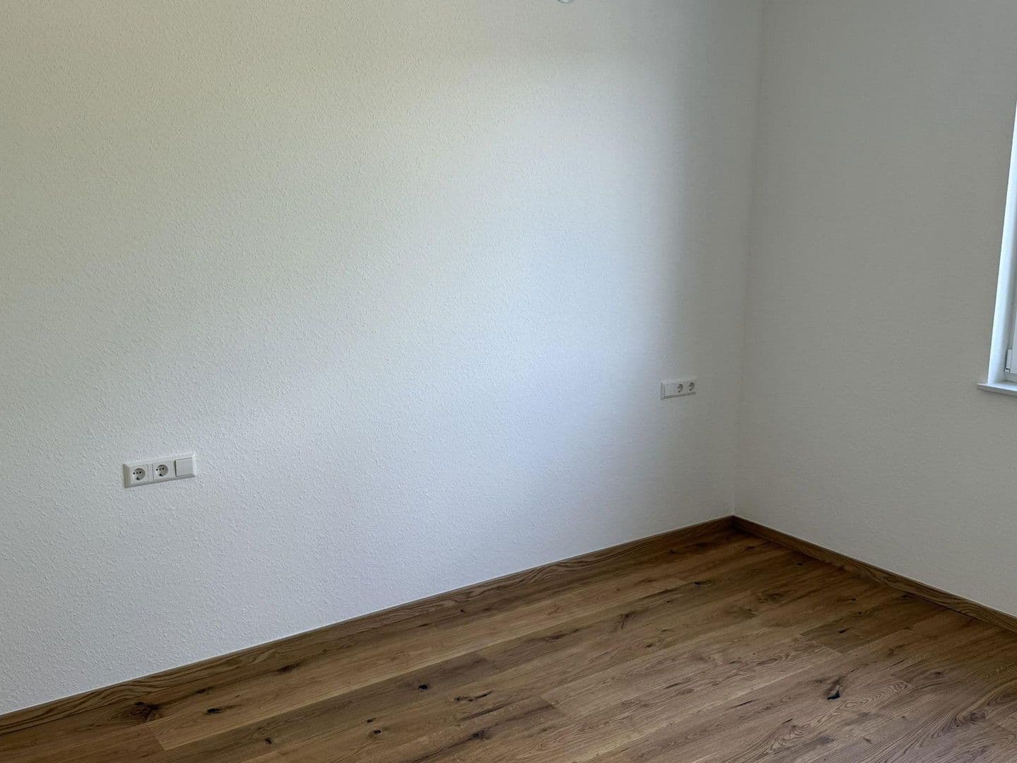 Prenájom bytu 3-izbový 127 m², Thomas-Schreiber-Weg 3, Bad Mergentheim, Bádensko-Wurttembersko Prenájom bytu 3-izbový 127 m², Thomas-Schreiber-Weg 3, Bad Mergentheim, Bádensko-Wurttembersko