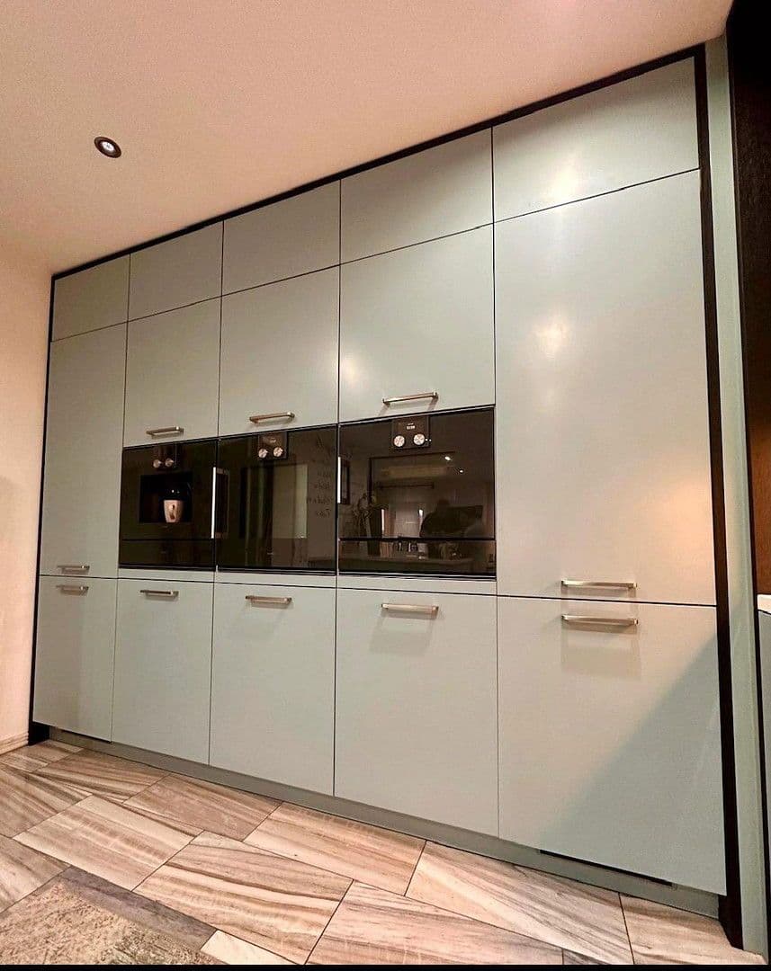 Predaj domu 170 m², pozemek 617 m², Erlangen, Bavorsko Predaj domu 170 m², pozemek 617 m², Erlangen, Bavorsko