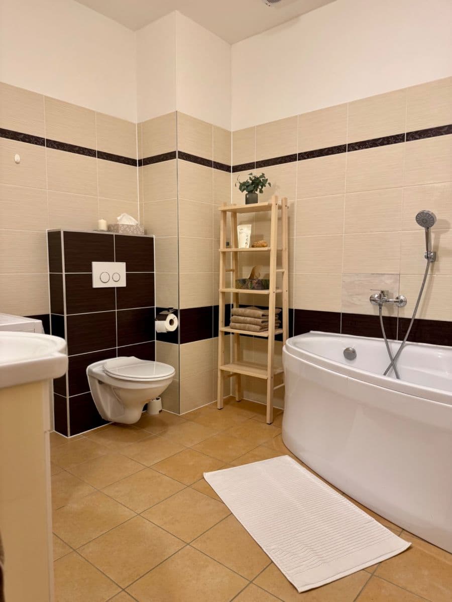 Predaj bytu 3-izbový 68 m², Francisciho, Poprad, Prešovský kraj Predaj bytu 3-izbový 68 m², Francisciho, Poprad, Prešovský kraj