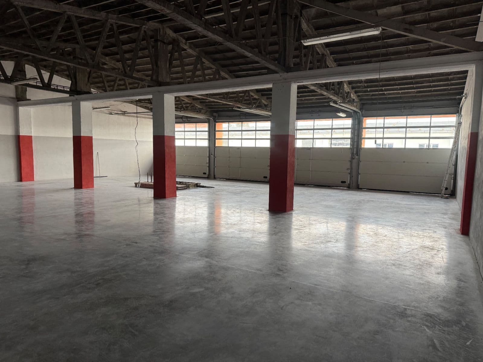 Prenájom garáže 340 m², Domažlice, Plzeňský kraj Prenájom garáže 340 m², Domažlice, Plzeňský kraj