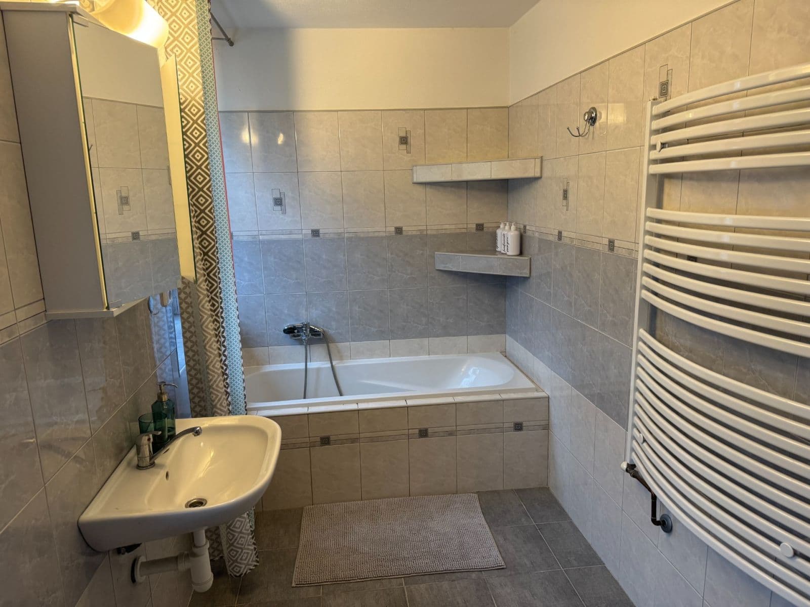 Prenájom bytu 3-izbový 95 m², Protivín, Jihočeský kraj Prenájom bytu 3-izbový 95 m², Protivín, Jihočeský kraj