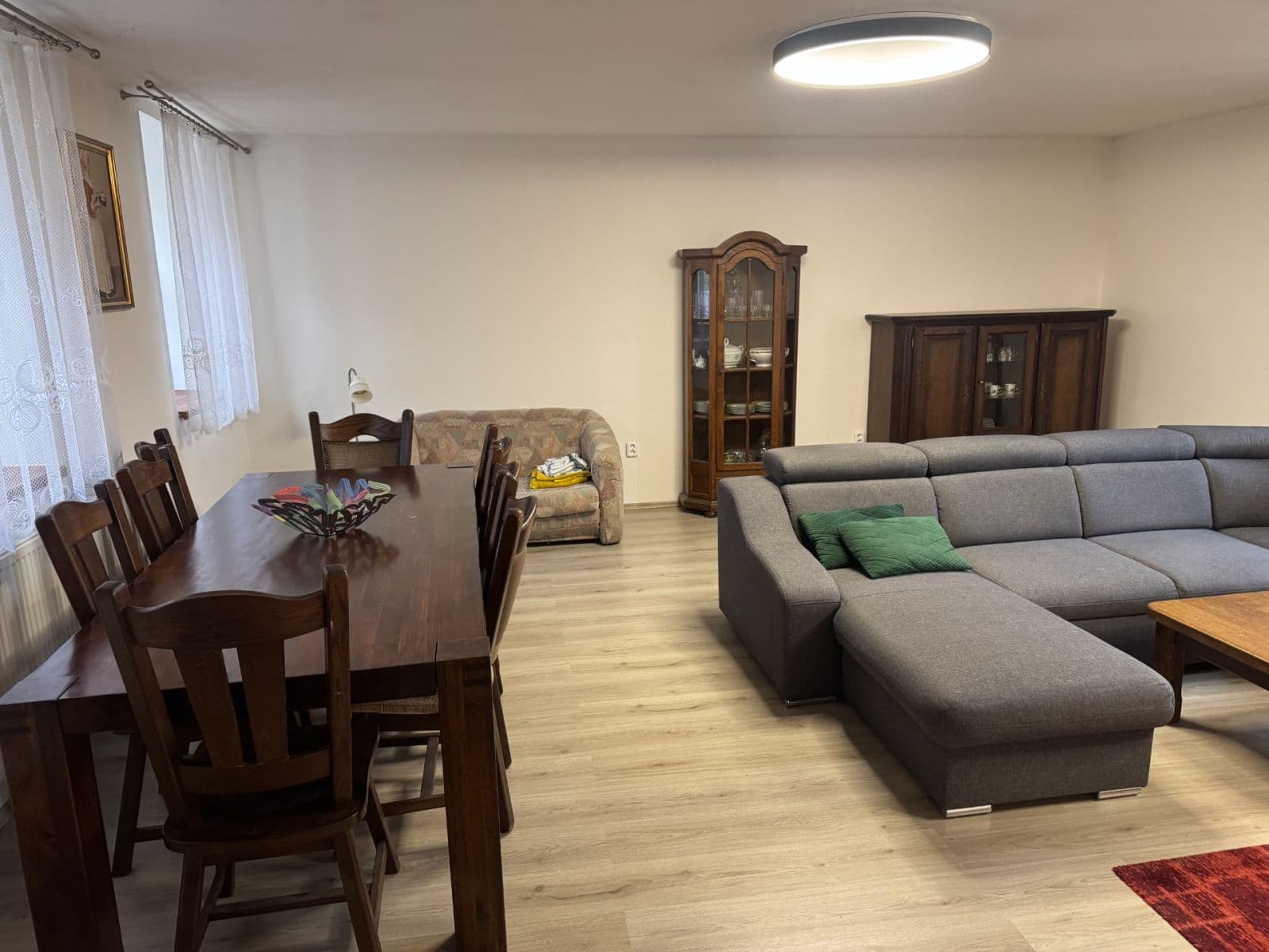 Prenájom bytu 3-izbový 95 m², Protivín, Jihočeský kraj Prenájom bytu 3-izbový 95 m², Protivín, Jihočeský kraj