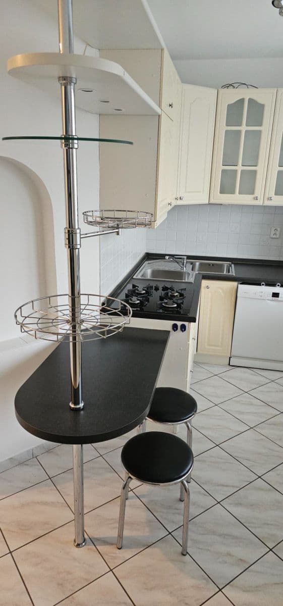 Predaj bytu 3-izbový 77 m², Ečerova, Brno, Jihomoravský kraj Predaj bytu 3-izbový 77 m², Ečerova, Brno, Jihomoravský kraj