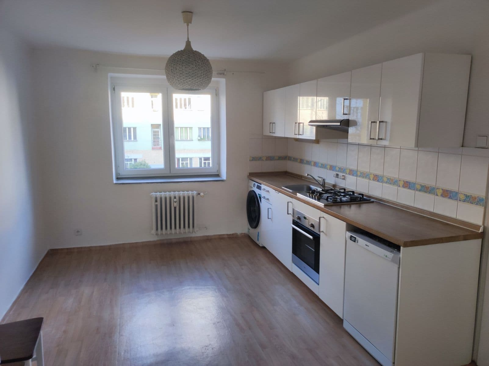 Prenájom bytu 2-izbový 50 m², Jeremenkova, Praha, Praha Prenájom bytu 2-izbový 50 m², Jeremenkova, Praha, Praha