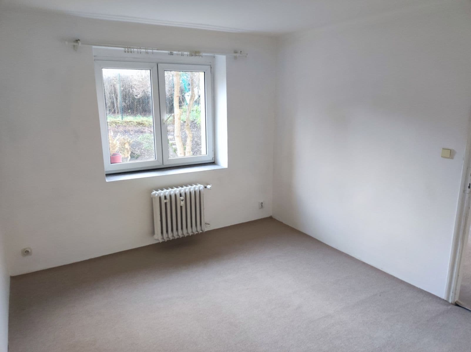 Prenájom bytu 2-izbový 50 m², Jeremenkova, Praha, Praha Prenájom bytu 2-izbový 50 m², Jeremenkova, Praha, Praha