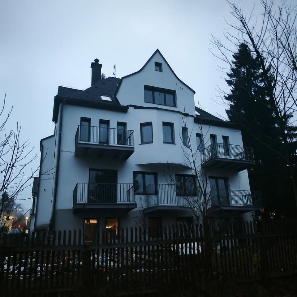 Prenájom bytu 3-izbový 61 m², Jižní, Jablonec nad Nisou, Liberecký kraj Prenájom bytu 3-izbový 61 m², Jižní, Jablonec nad Nisou, Liberecký kraj