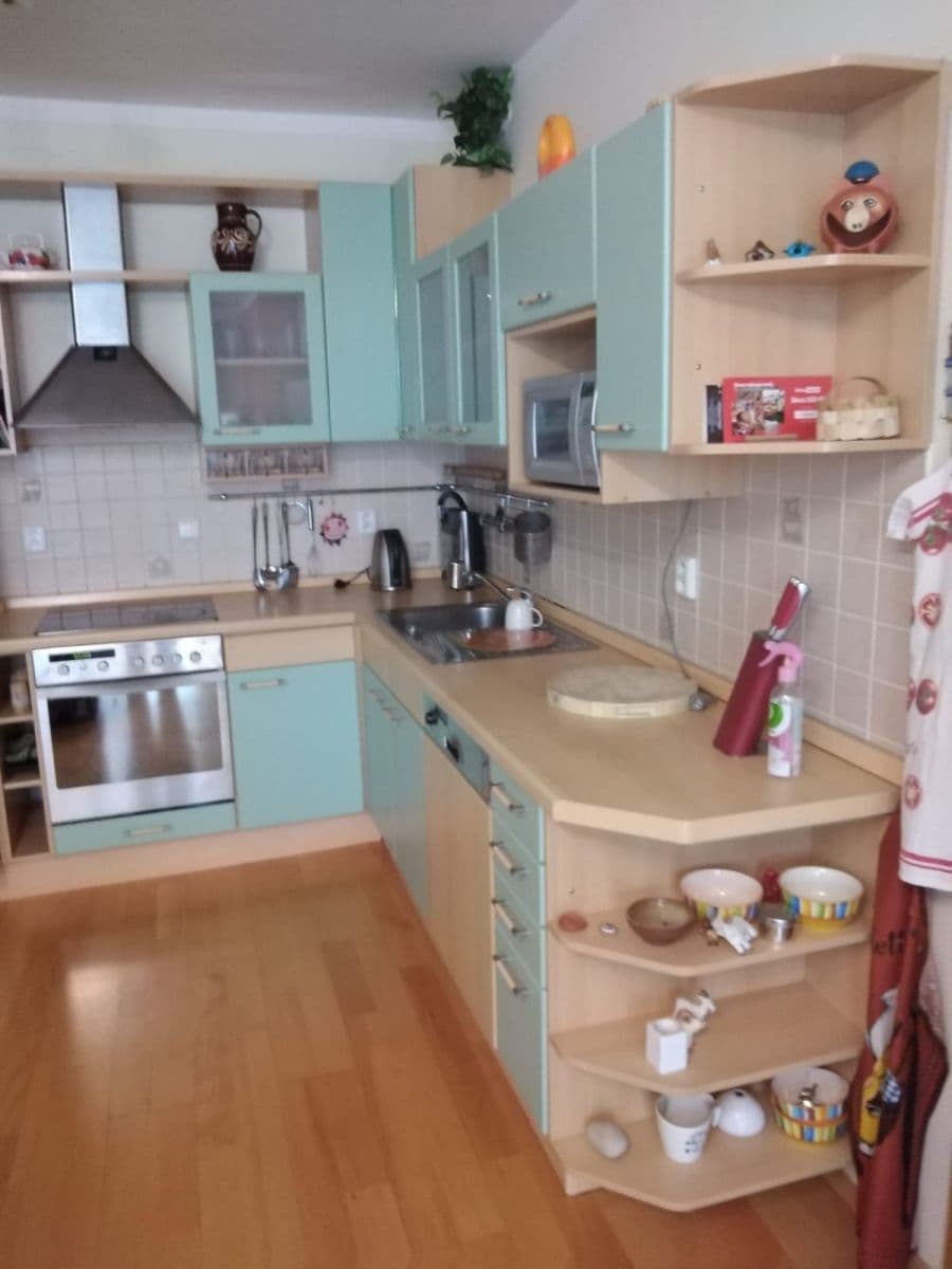 Prenájom bytu 2-izbový 49 m², V Zeleném údolí, Praha, Praha Prenájom bytu 2-izbový 49 m², V Zeleném údolí, Praha, Praha