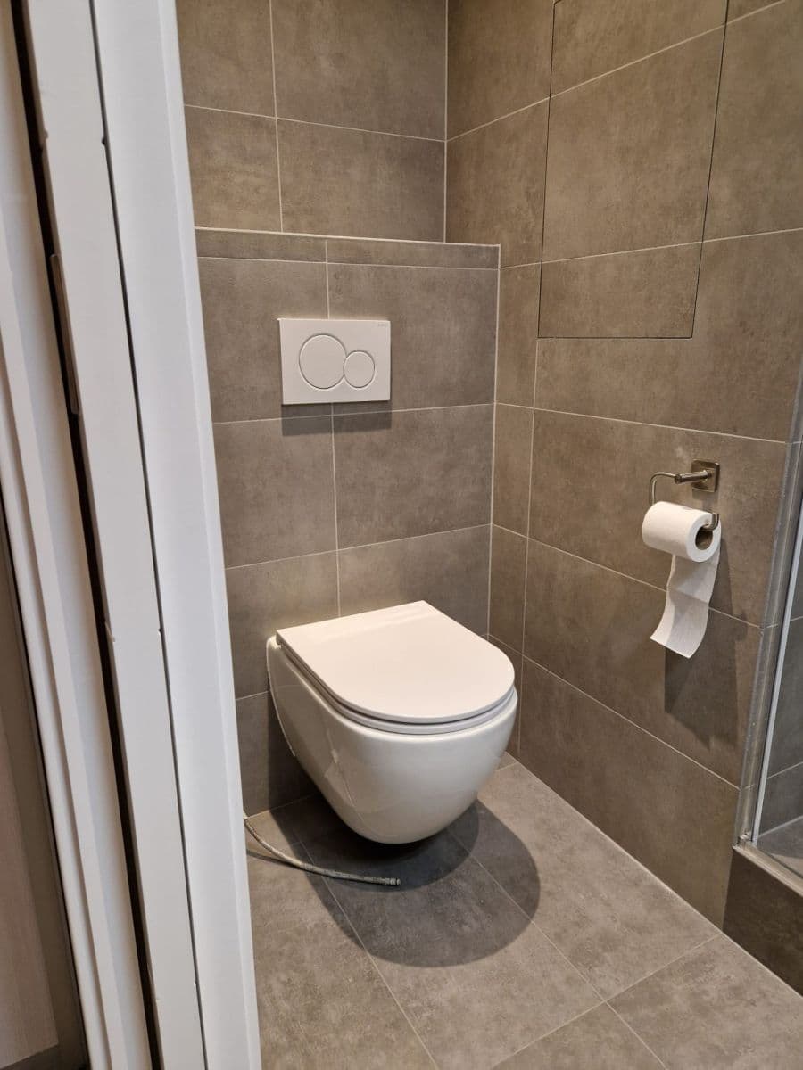 Prenájom bytu 1-izbový 31 m², Benkova, Praha, Praha Prenájom bytu 1-izbový 31 m², Benkova, Praha, Praha