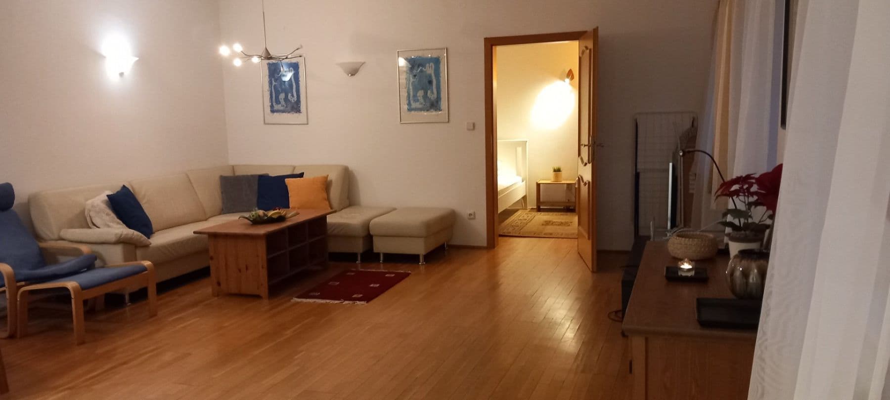 Prenájom bytu 2-izbový 54 m², Medená, Bratislava - mestská časť Staré Mesto, Bratislavský kraj Prenájom bytu 2-izbový 54 m², Medená, Bratislava - mestská časť Staré Mesto, Bratislavský kraj