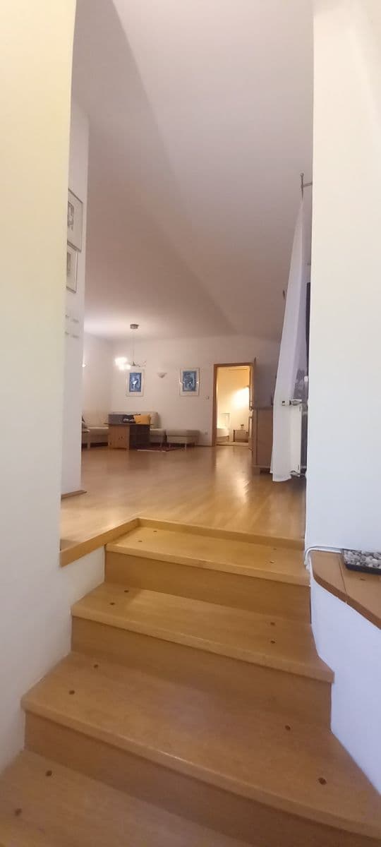 Prenájom bytu 2-izbový 54 m², Medená, Bratislava - mestská časť Staré Mesto, Bratislavský kraj Prenájom bytu 2-izbový 54 m², Medená, Bratislava - mestská časť Staré Mesto, Bratislavský kraj