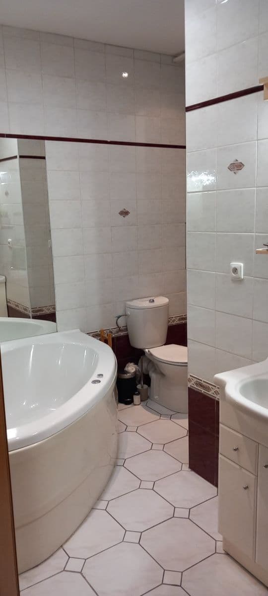 Prenájom bytu 2-izbový 54 m², Medená, Bratislava - mestská časť Staré Mesto, Bratislavský kraj Prenájom bytu 2-izbový 54 m², Medená, Bratislava - mestská časť Staré Mesto, Bratislavský kraj