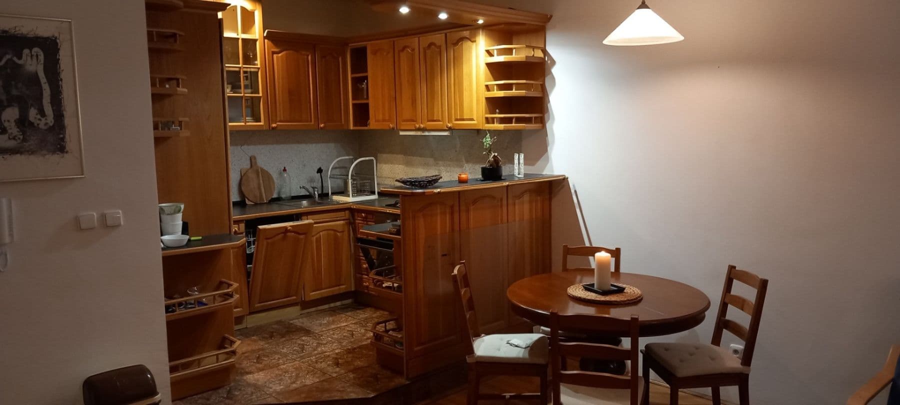 Prenájom bytu 2-izbový 54 m², Medená, Bratislava - mestská časť Staré Mesto, Bratislavský kraj Prenájom bytu 2-izbový 54 m², Medená, Bratislava - mestská časť Staré Mesto, Bratislavský kraj