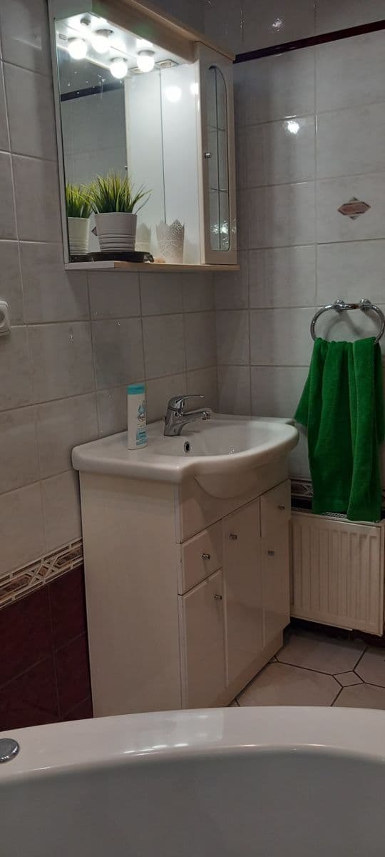 Prenájom bytu 2-izbový 54 m², Medená, Bratislava - mestská časť Staré Mesto, Bratislavský kraj Prenájom bytu 2-izbový 54 m², Medená, Bratislava - mestská časť Staré Mesto, Bratislavský kraj