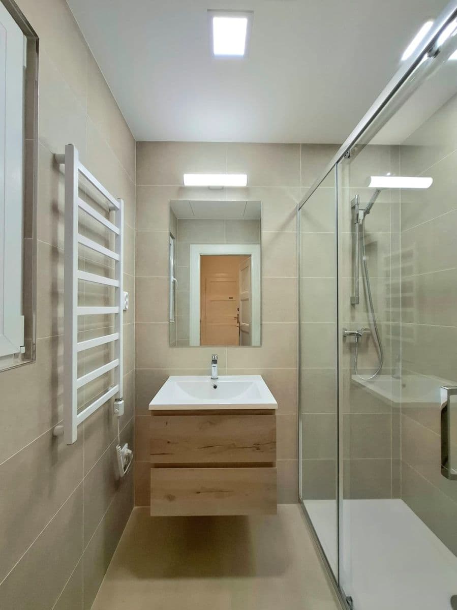 Prenájom bytu 2-izbový 47 m², Na Žertvách, Praha, Praha Prenájom bytu 2-izbový 47 m², Na Žertvách, Praha, Praha