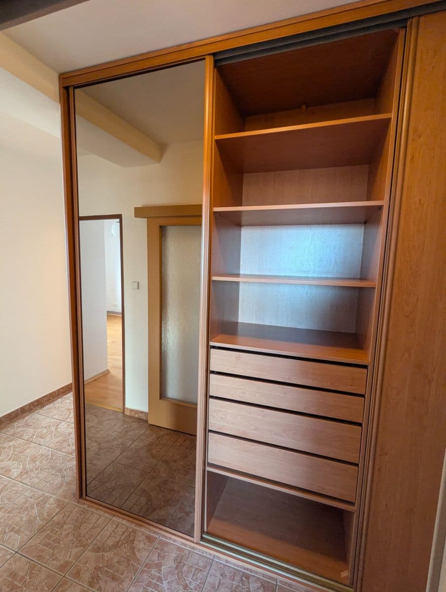 Predaj bytu 3-izbový 81 m², Na Petřinách, Praha, Praha Predaj bytu 3-izbový 81 m², Na Petřinách, Praha, Praha