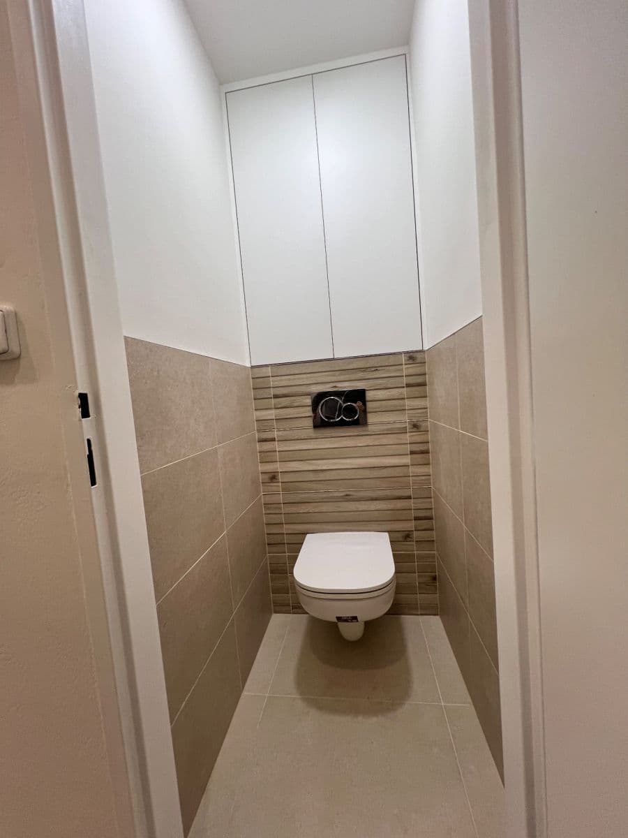 Prenájom bytu 2-izbový 53 m², Na Míčánce, Praha, Praha Prenájom bytu 2-izbový 53 m², Na Míčánce, Praha, Praha