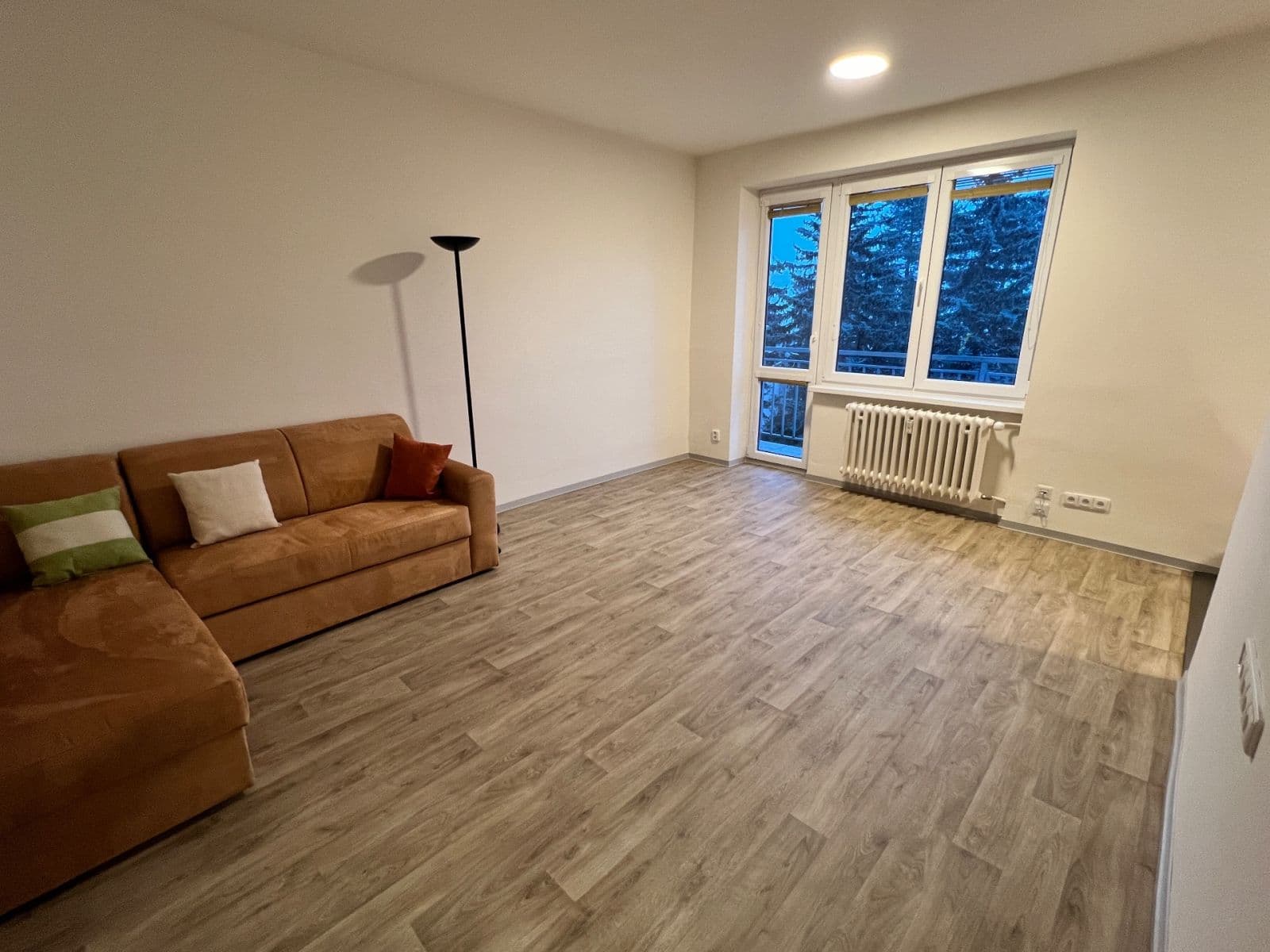 Prenájom bytu 2-izbový 53 m², Na Míčánce, Praha, Praha Prenájom bytu 2-izbový 53 m², Na Míčánce, Praha, Praha