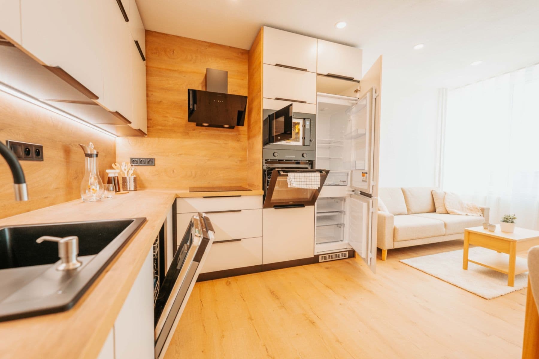 Predaj bytu 3-izbový 68 m², Skupova, Plzeň, Plzeňský kraj Predaj bytu 3-izbový 68 m², Skupova, Plzeň, Plzeňský kraj