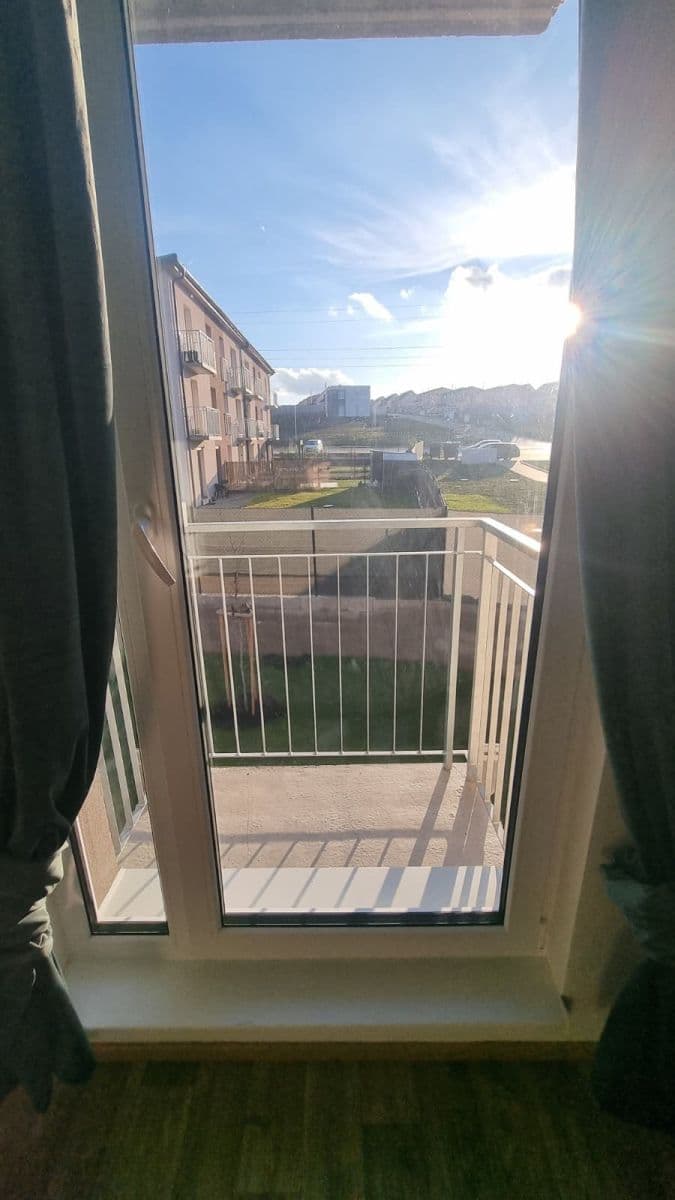 Prenájom bytu 1-izbový 37 m², Nehvizdy, Středočeský kraj Prenájom bytu 1-izbový 37 m², Nehvizdy, Středočeský kraj