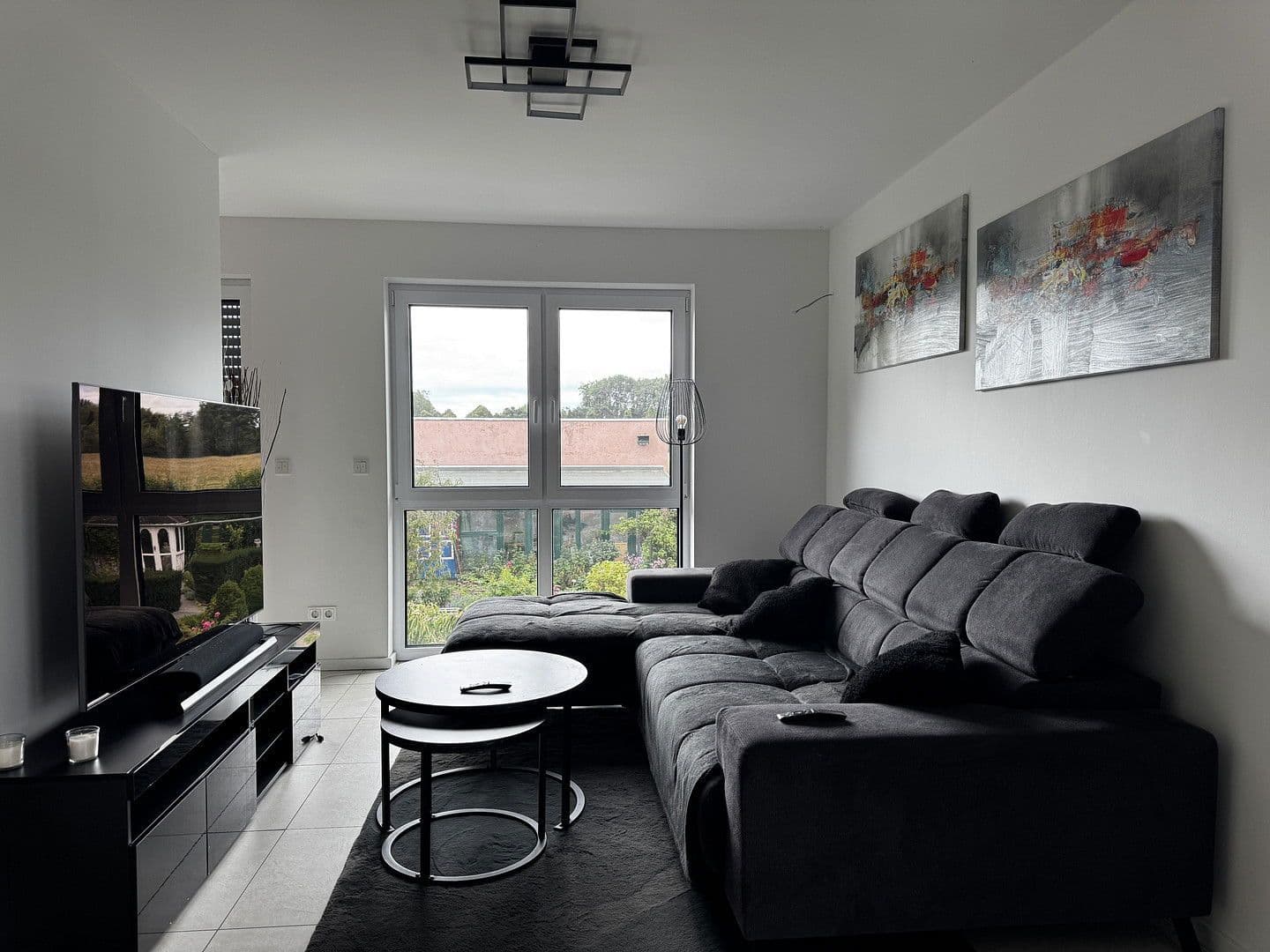 Prenájom bytu 4-izbový 120 m², Göttinger Landstrasse 75a, Hemmingen, Dolné Sasko Prenájom bytu 4-izbový 120 m², Göttinger Landstrasse 75a, Hemmingen, Dolné Sasko