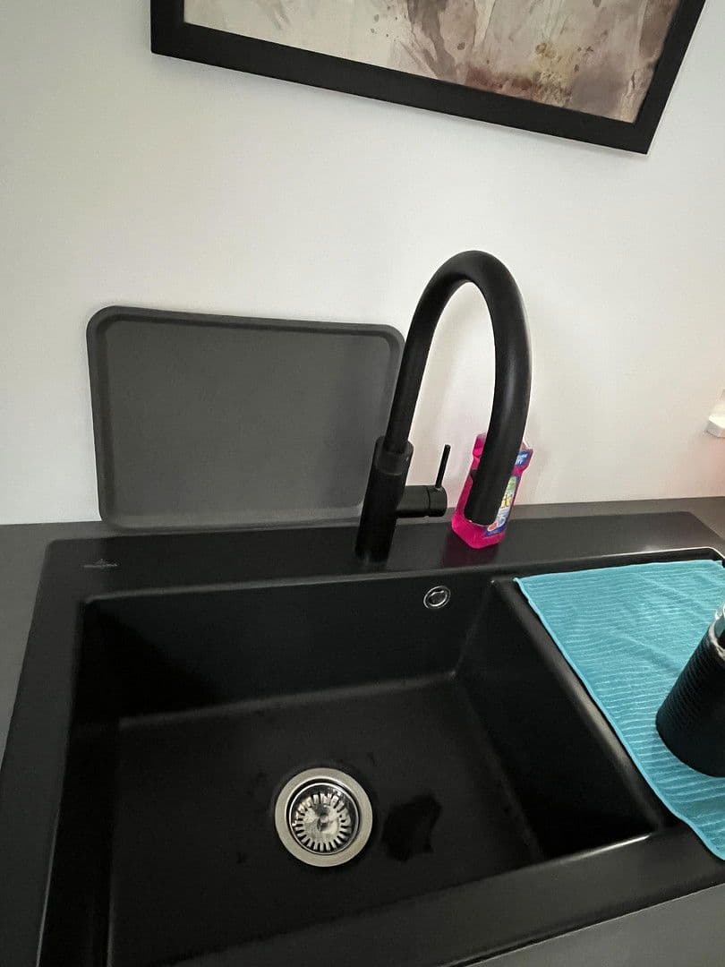 Prenájom domu 146 m², pozemek 750 m², Lübeck, Šlezvicko-Holštajnsko Prenájom domu 146 m², pozemek 750 m², Lübeck, Šlezvicko-Holštajnsko