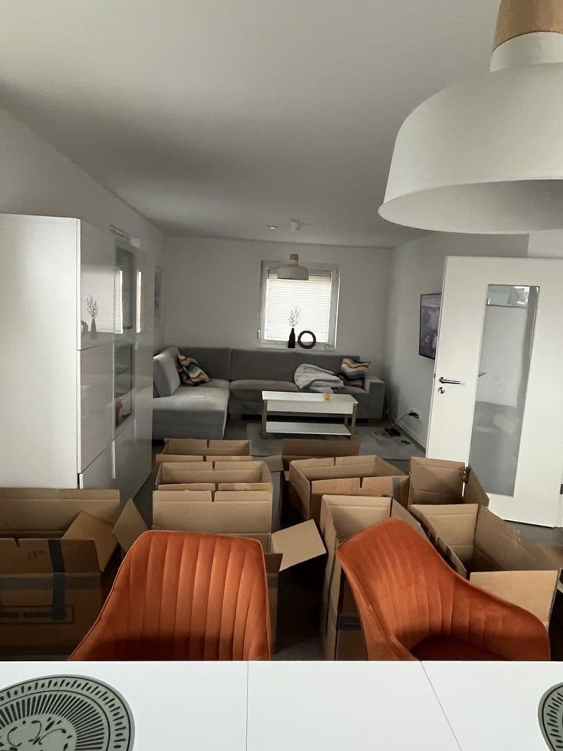 Prenájom domu 146 m², pozemek 750 m², Lübeck, Šlezvicko-Holštajnsko Prenájom domu 146 m², pozemek 750 m², Lübeck, Šlezvicko-Holštajnsko