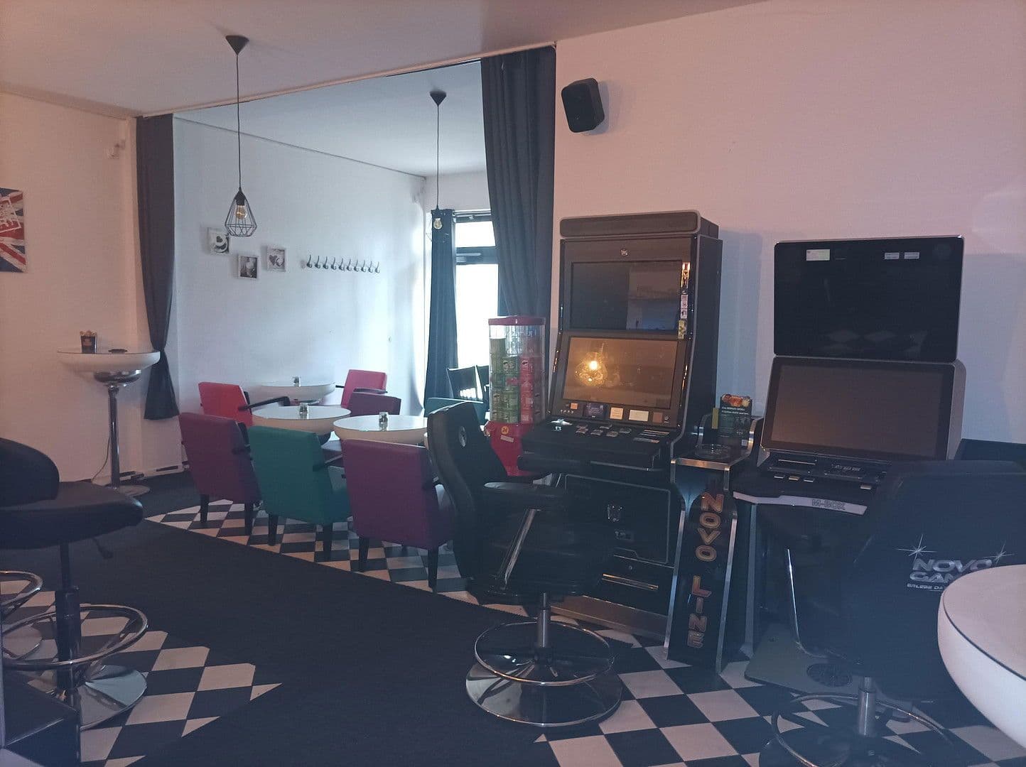 Prenájom nebytového priestoru 75 m², Herzog Philipplatz 7, Ostfildern, Bádensko-Wurttembersko Prenájom nebytového priestoru 75 m², Herzog Philipplatz 7, Ostfildern, Bádensko-Wurttembersko