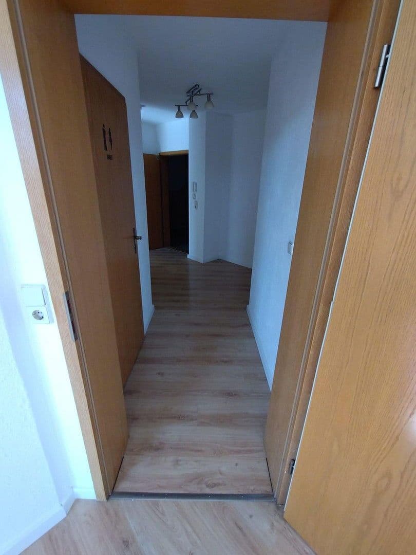 Prenájom bytu 2-izbový 60 m², Haselbrunner Str. 73, Plavno, Sasko Prenájom bytu 2-izbový 60 m², Haselbrunner Str. 73, Plavno, Sasko