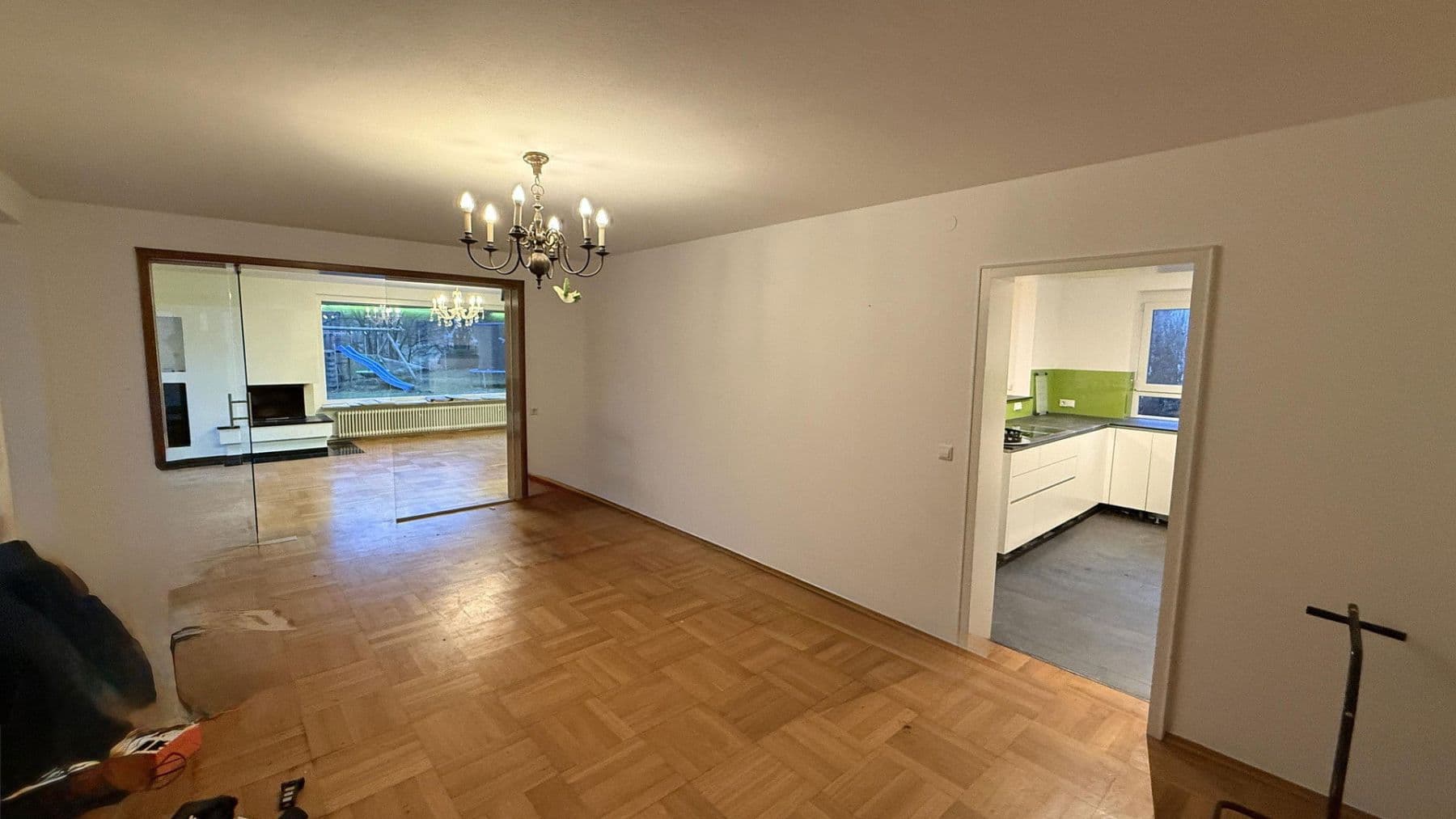 Predaj domu 240 m², pozemek 2.840 m², Sigmaringen, Bádensko-Wurttembersko Predaj domu 240 m², pozemek 2.840 m², Sigmaringen, Bádensko-Wurttembersko
