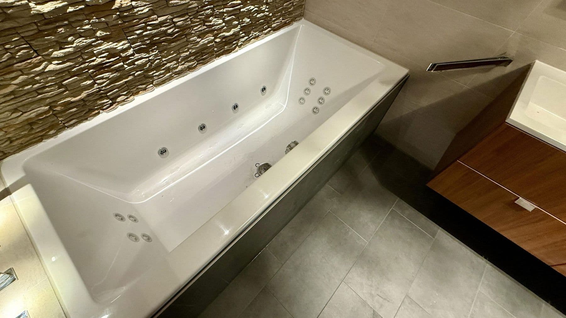 Predaj domu 240 m², pozemek 2.840 m², Sigmaringen, Bádensko-Wurttembersko Predaj domu 240 m², pozemek 2.840 m², Sigmaringen, Bádensko-Wurttembersko