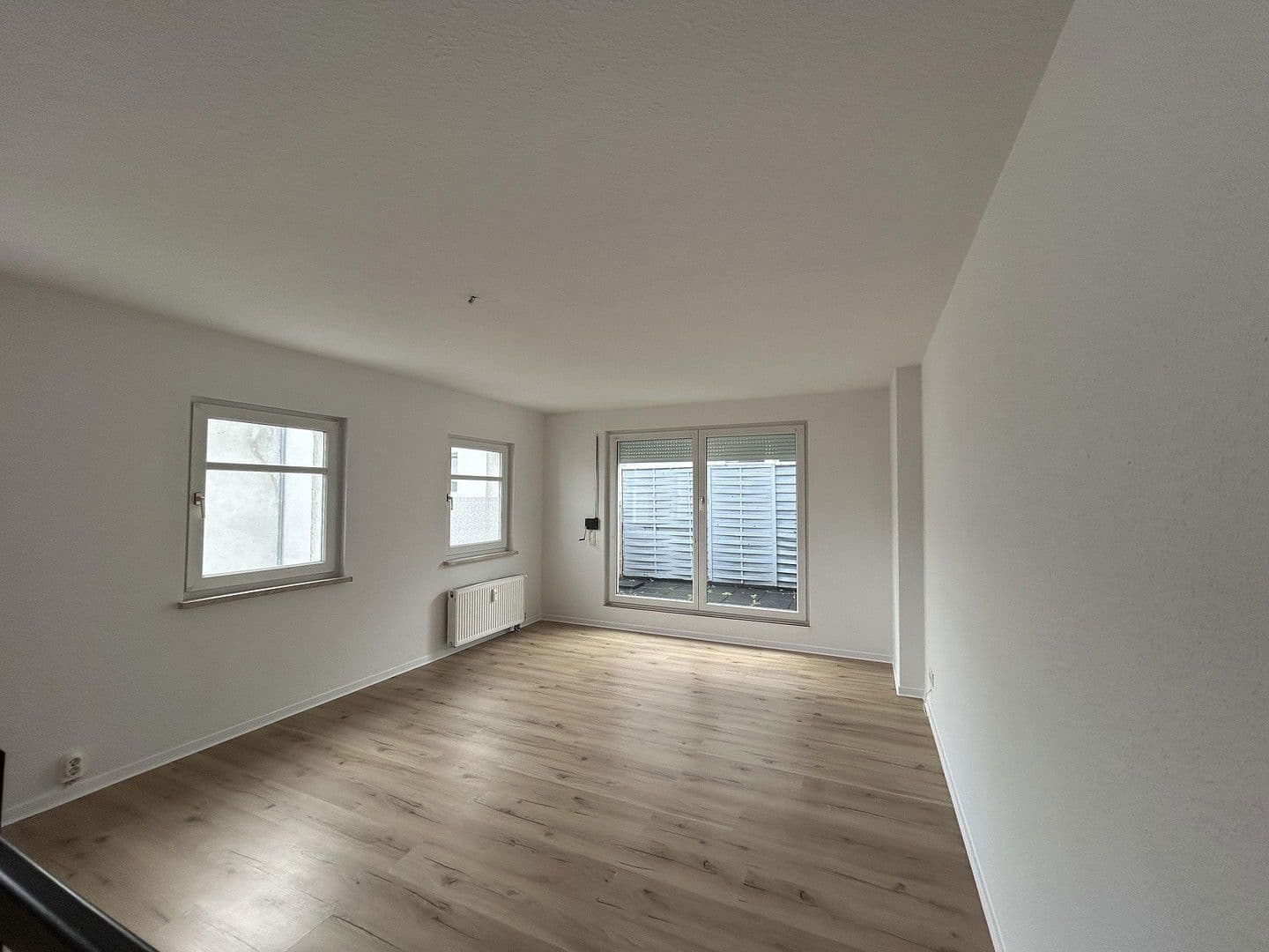 Prenájom bytu 2-izbový 66 m², Halberstädter Straße 76, Magdeburg, Sasko-Anhaltsko Prenájom bytu 2-izbový 66 m², Halberstädter Straße 76, Magdeburg, Sasko-Anhaltsko