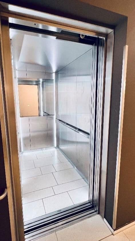 Prenájom bytu 1-izbový 31 m², Antoniterstr 14-16, Köln, Severné Porýnie - Westfálsko Prenájom bytu 1-izbový 31 m², Antoniterstr 14-16, Köln, Severné Porýnie - Westfálsko