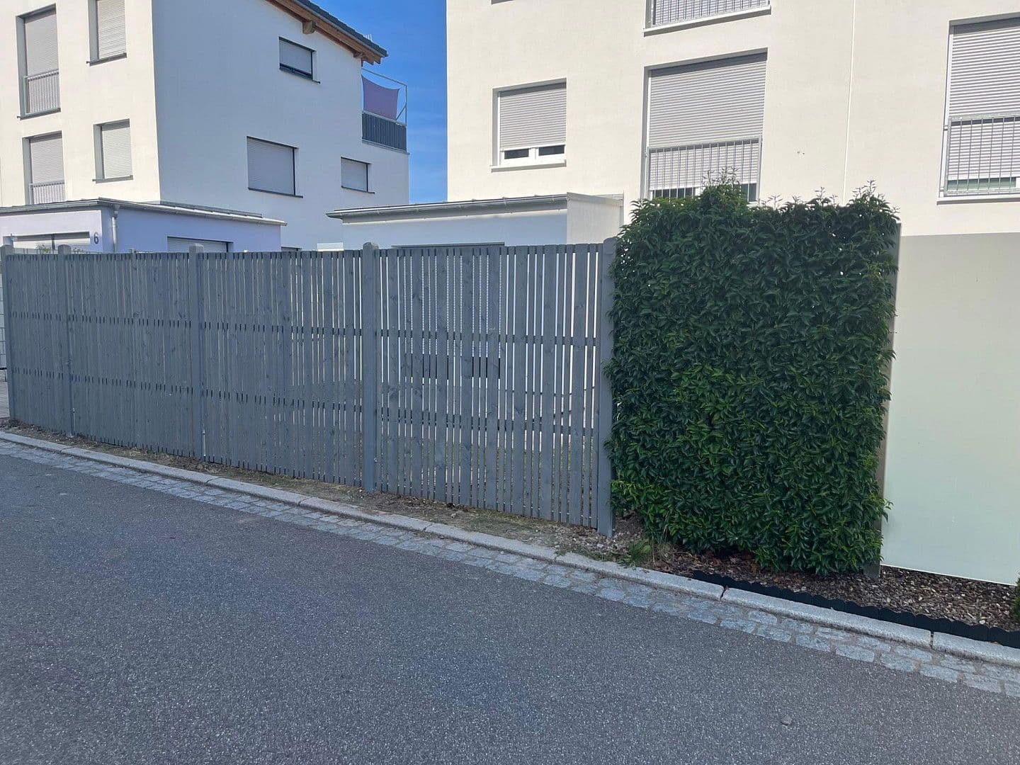 Prenájom domu 149 m², pozemek 220 m², Vogelbeergweg 4, Ehningen, Bádensko-Wurttembersko Prenájom domu 149 m², pozemek 220 m², Vogelbeergweg 4, Ehningen, Bádensko-Wurttembersko