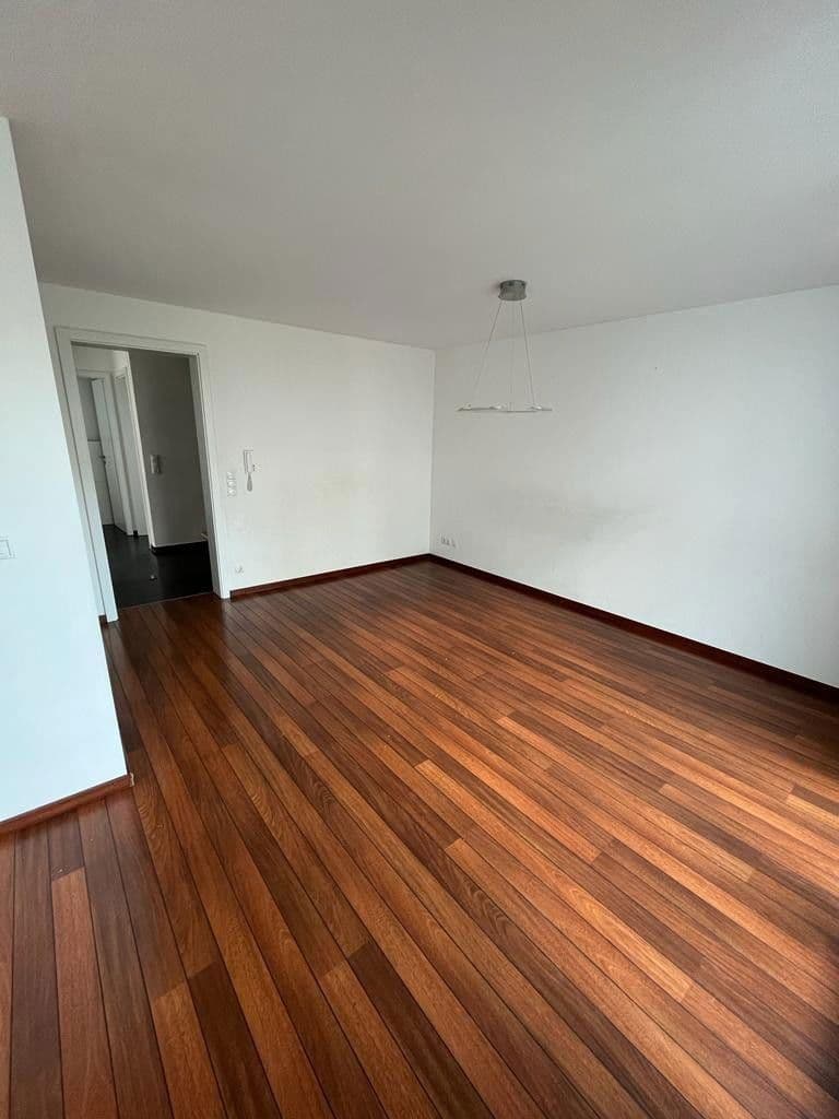 Prenájom domu 149 m², pozemek 220 m², Vogelbeergweg 4, Ehningen, Bádensko-Wurttembersko Prenájom domu 149 m², pozemek 220 m², Vogelbeergweg 4, Ehningen, Bádensko-Wurttembersko