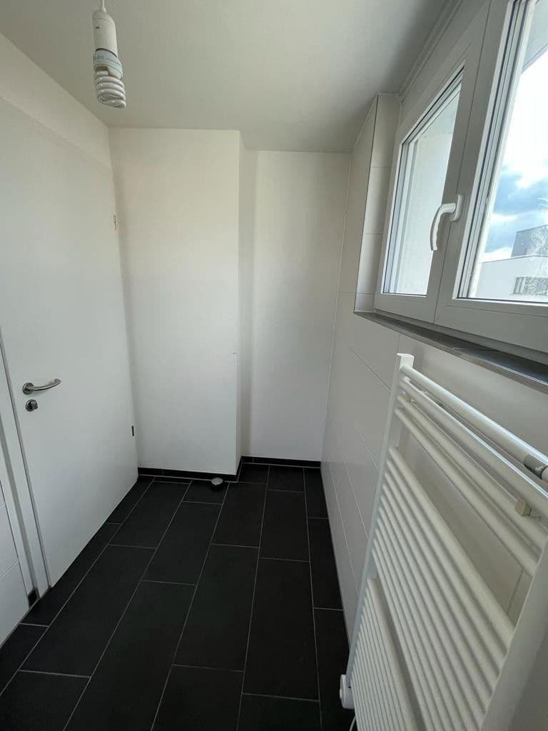 Prenájom domu 149 m², pozemek 220 m², Vogelbeergweg 4, Ehningen, Bádensko-Wurttembersko Prenájom domu 149 m², pozemek 220 m², Vogelbeergweg 4, Ehningen, Bádensko-Wurttembersko