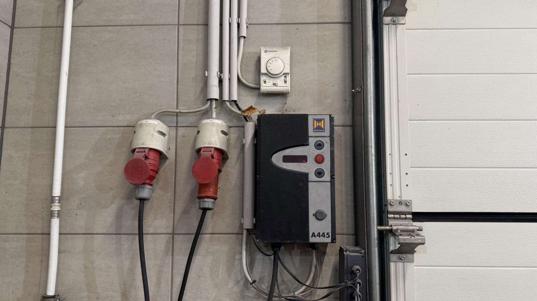 Predaj nebytového priestoru 1.582 m², Hilchenbacherstrasse 15, Krostitz, Sasko Predaj nebytového priestoru 1.582 m², Hilchenbacherstrasse 15, Krostitz, Sasko