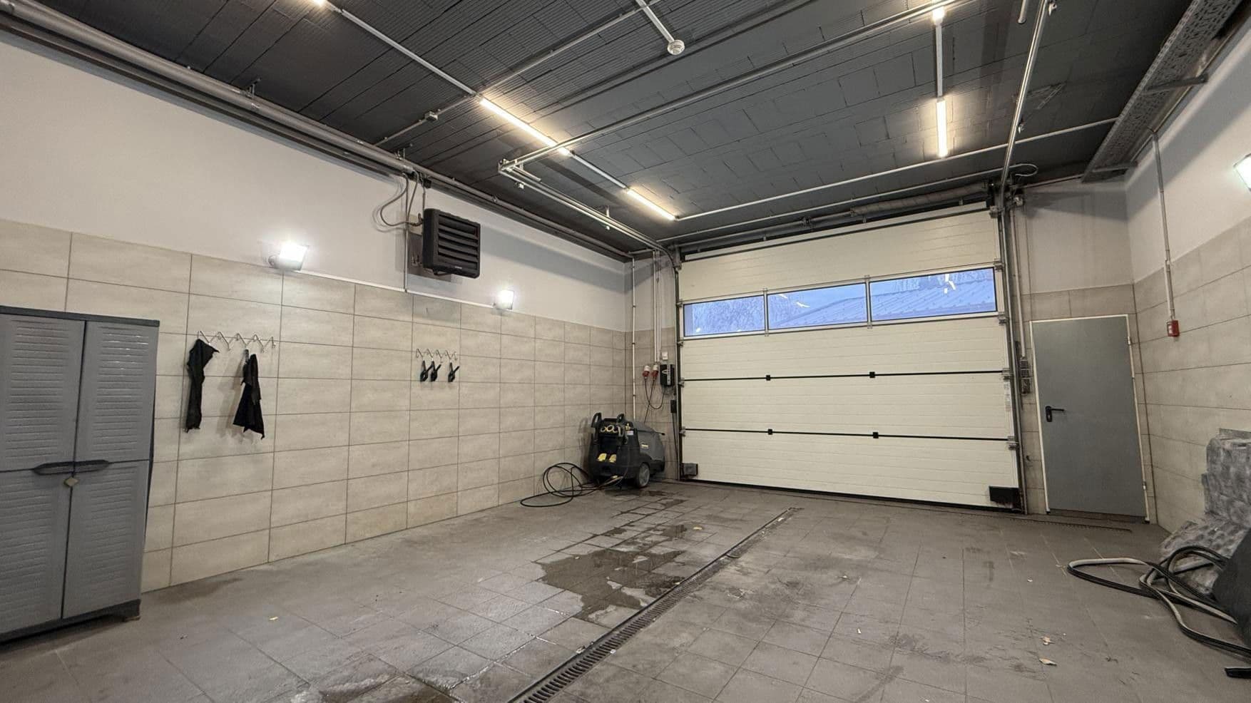 Predaj nebytového priestoru 1.582 m², Hilchenbacherstrasse 15, Krostitz, Sasko Predaj nebytového priestoru 1.582 m², Hilchenbacherstrasse 15, Krostitz, Sasko