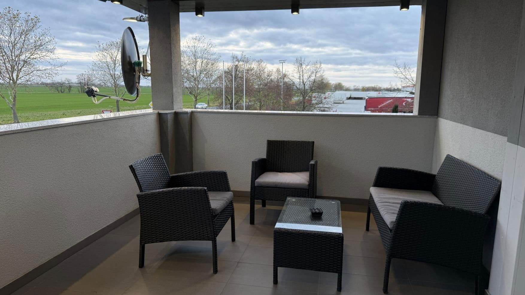 Predaj nebytového priestoru 1.582 m², Hilchenbacherstrasse 15, Krostitz, Sasko Predaj nebytového priestoru 1.582 m², Hilchenbacherstrasse 15, Krostitz, Sasko