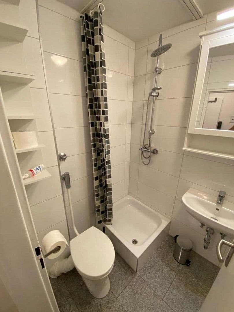 Prenájom bytu 1-izbový 28 m², Dieselstraße 26, Wiesbaden, Hesensko Prenájom bytu 1-izbový 28 m², Dieselstraße 26, Wiesbaden, Hesensko