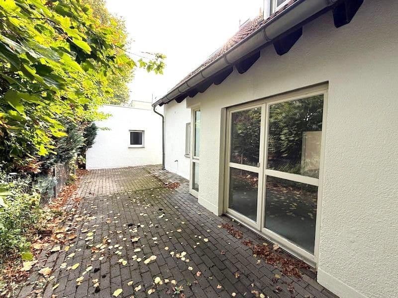 Predaj domu 220 m², pozemek 421 m², Im grünen Winkel 2, Landau, Porýnie-Falcko Predaj domu 220 m², pozemek 421 m², Im grünen Winkel 2, Landau, Porýnie-Falcko