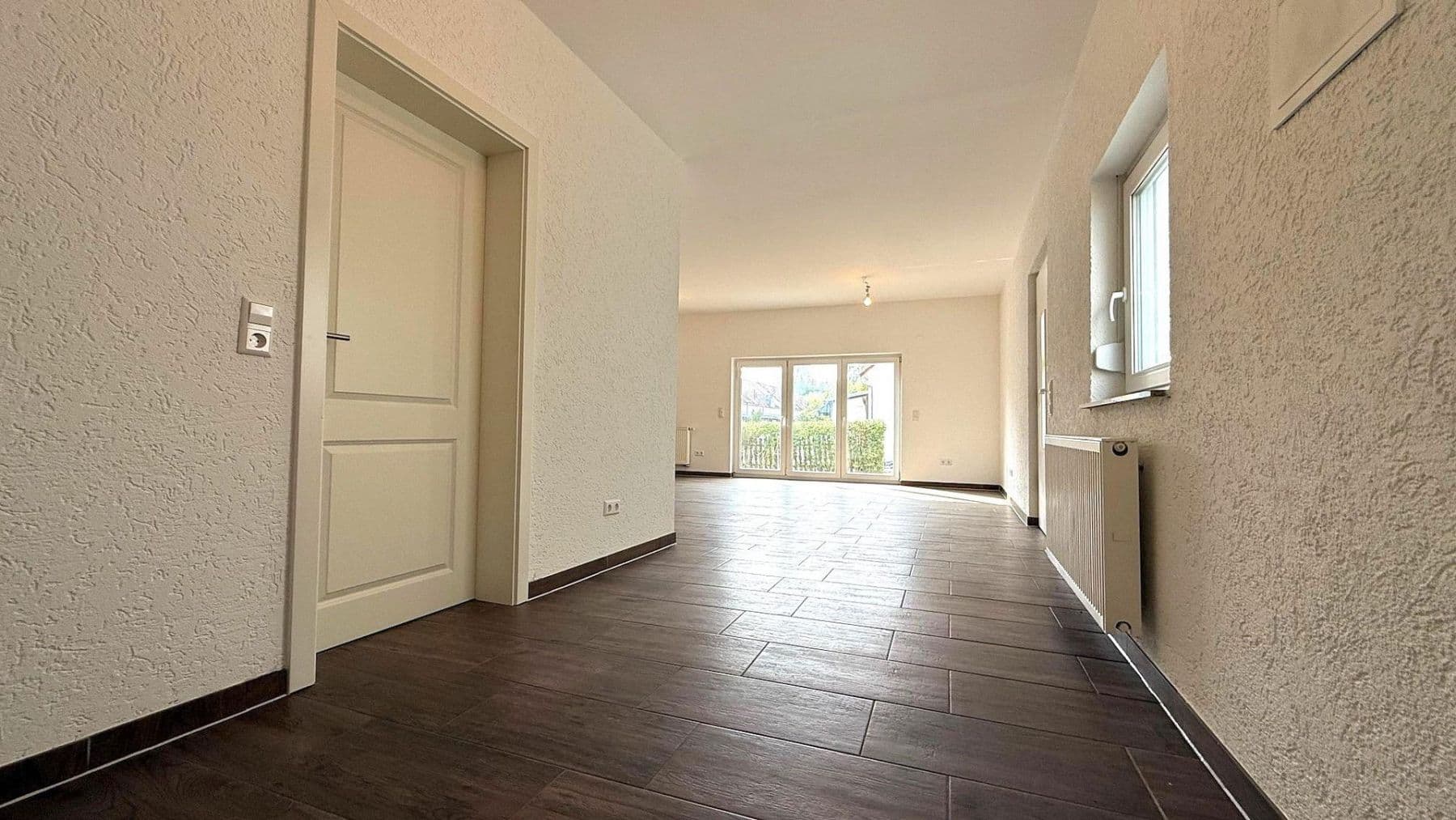 Predaj domu 220 m², pozemek 421 m², Im grünen Winkel 2, Landau, Porýnie-Falcko Predaj domu 220 m², pozemek 421 m², Im grünen Winkel 2, Landau, Porýnie-Falcko