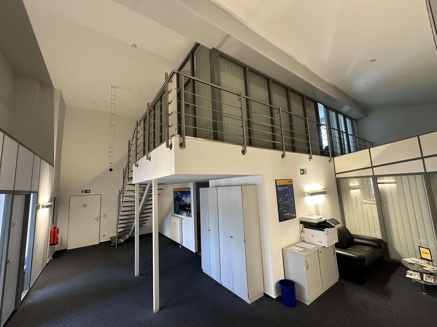 Prenájom kancelárie 500 m², Graf-Zeppelin-Str 8, Köln, Severné Porýnie - Westfálsko Prenájom kancelárie 500 m², Graf-Zeppelin-Str 8, Köln, Severné Porýnie - Westfálsko