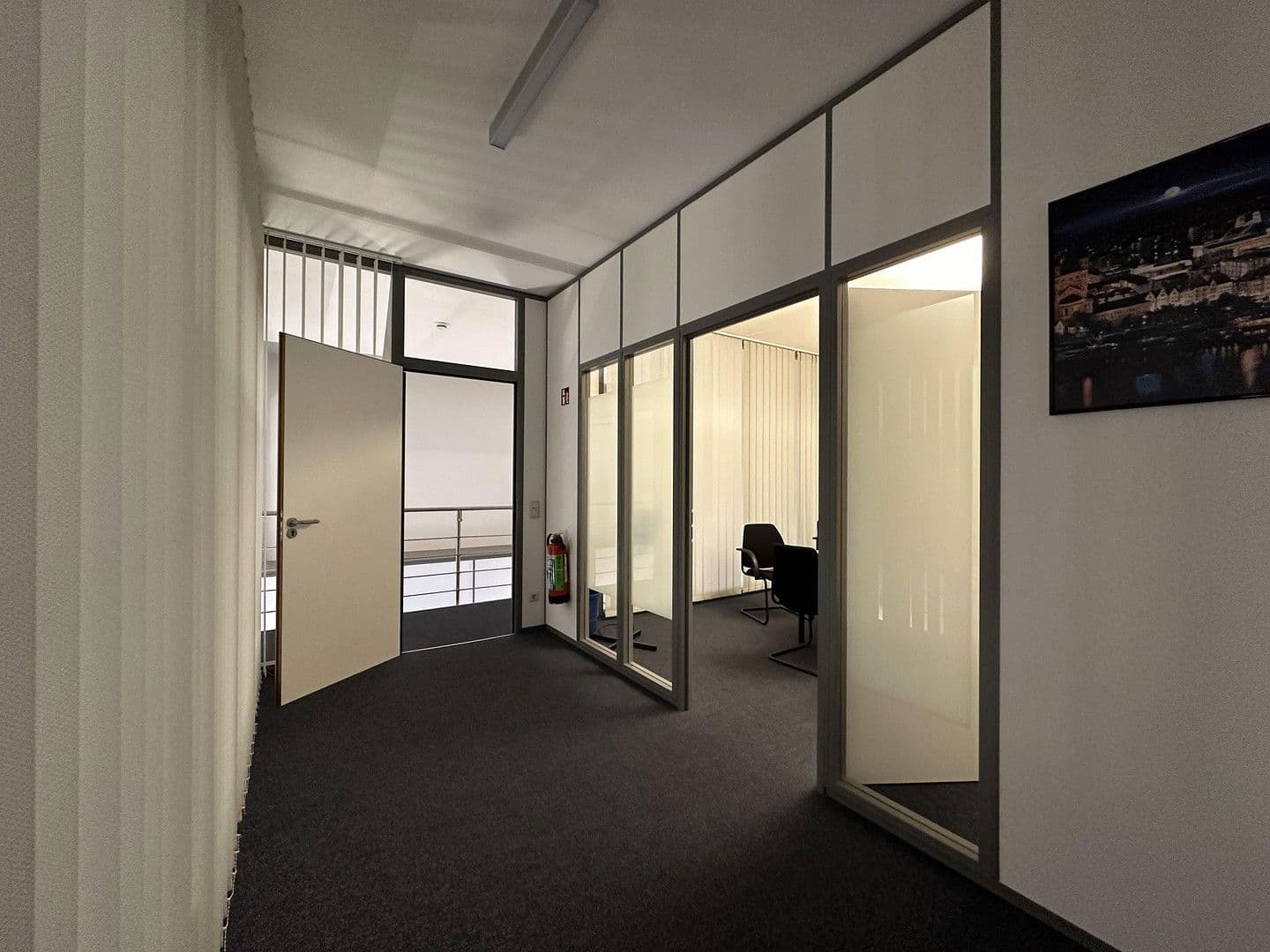 Prenájom kancelárie 500 m², Graf-Zeppelin-Str 8, Köln, Severné Porýnie - Westfálsko Prenájom kancelárie 500 m², Graf-Zeppelin-Str 8, Köln, Severné Porýnie - Westfálsko