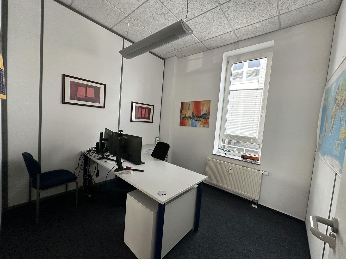 Prenájom kancelárie 500 m², Graf-Zeppelin-Str 8, Köln, Severné Porýnie - Westfálsko Prenájom kancelárie 500 m², Graf-Zeppelin-Str 8, Köln, Severné Porýnie - Westfálsko