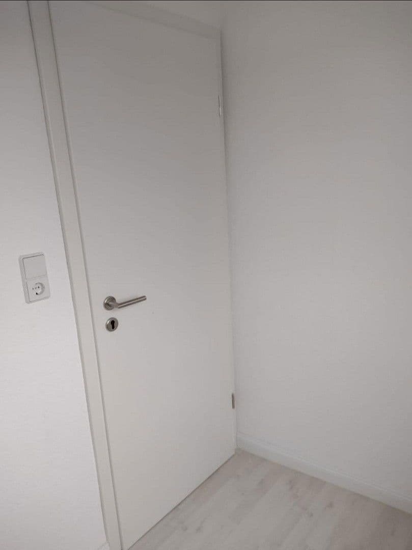 Prenájom bytu 2-izbový 65 m², Adolf-Reichwein-Str. 11, Werneuchen, Brandenbursko Prenájom bytu 2-izbový 65 m², Adolf-Reichwein-Str. 11, Werneuchen, Brandenbursko