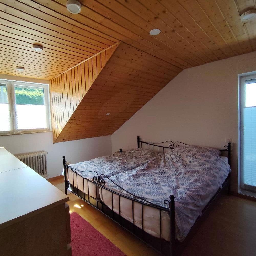 Predaj domu 173 m², pozemek 374 m², Ihringen, Bádensko-Wurttembersko Predaj domu 173 m², pozemek 374 m², Ihringen, Bádensko-Wurttembersko