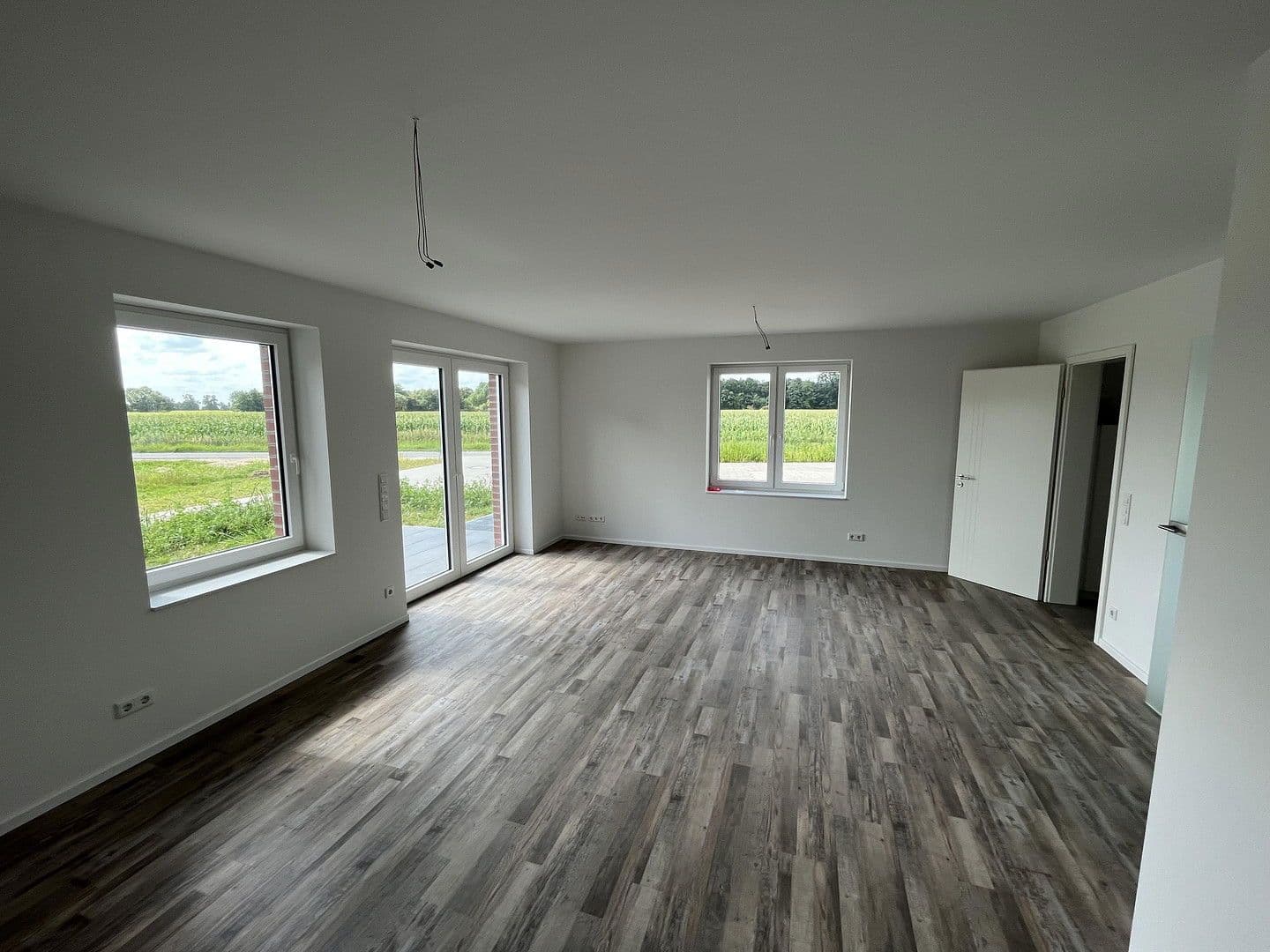 Prenájom domu 134 m², pozemek 750 m², Krümser Str. 99 b, Drage, Dolné Sasko Prenájom domu 134 m², pozemek 750 m², Krümser Str. 99 b, Drage, Dolné Sasko