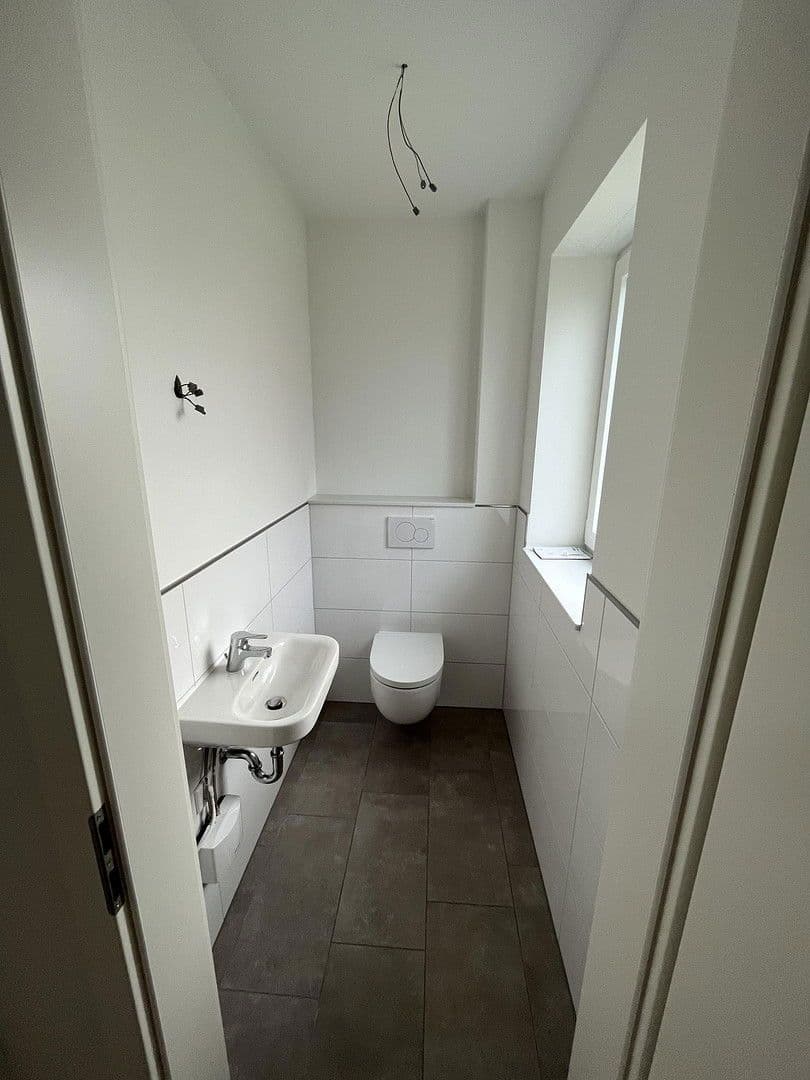 Prenájom domu 134 m², pozemek 750 m², Krümser Str. 99 b, Drage, Dolné Sasko Prenájom domu 134 m², pozemek 750 m², Krümser Str. 99 b, Drage, Dolné Sasko