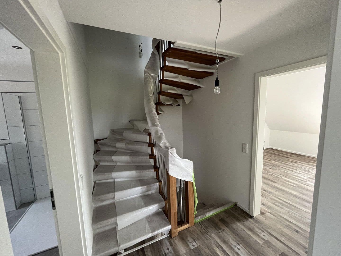 Prenájom domu 134 m², pozemek 750 m², Krümser Str. 99 b, Drage, Dolné Sasko Prenájom domu 134 m², pozemek 750 m², Krümser Str. 99 b, Drage, Dolné Sasko